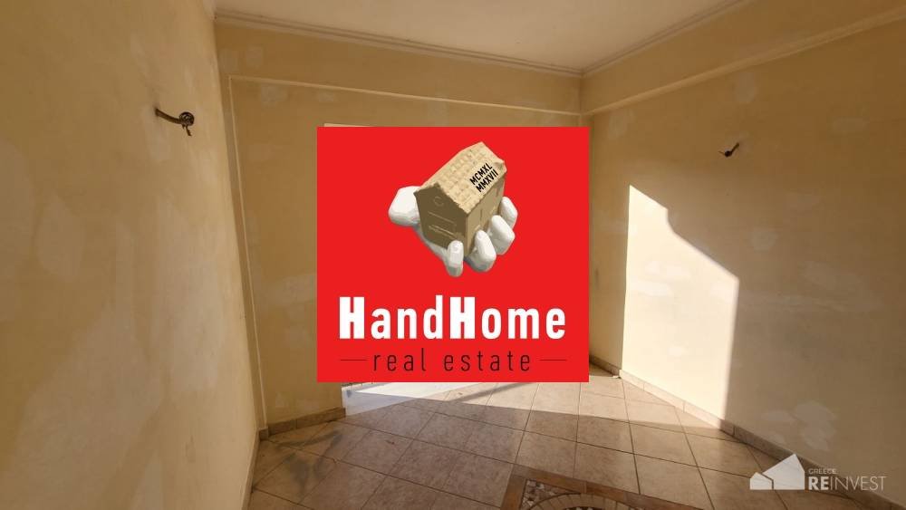 Building 271 m² for sale