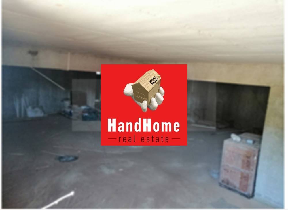Light industrial space 730 m² for sale
