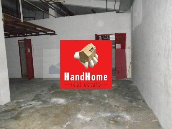 Warehouse 1,113 m² for sale