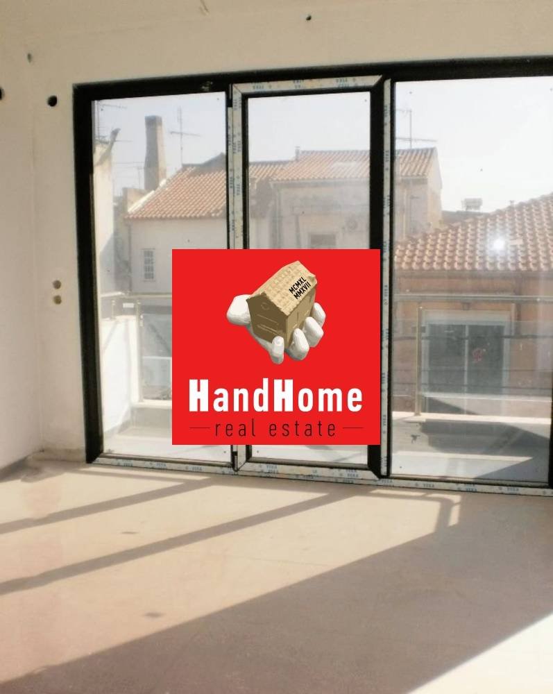 Γραφείο 13 m² προς πώληση