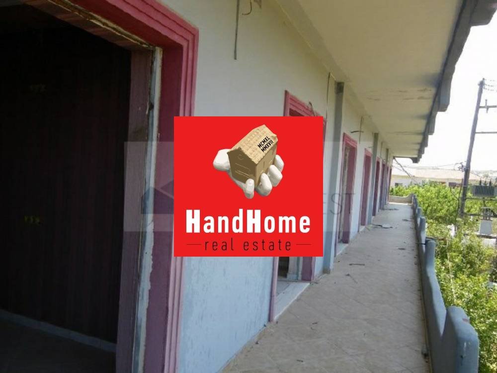 Retail property 380 m² for sale