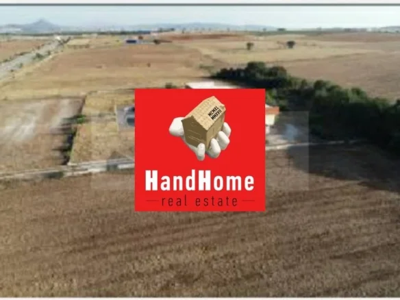 Κτίριο επαγγελματικών χώρων 1.876 m² προς πώληση
