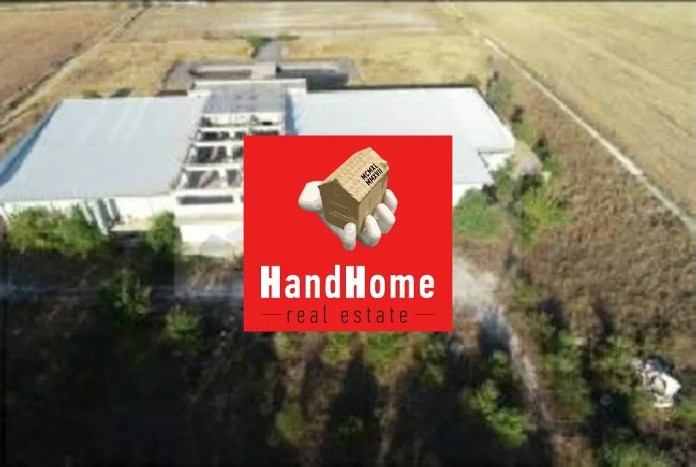 Κτίριο επαγγελματικών χώρων 1.876 m² προς πώληση