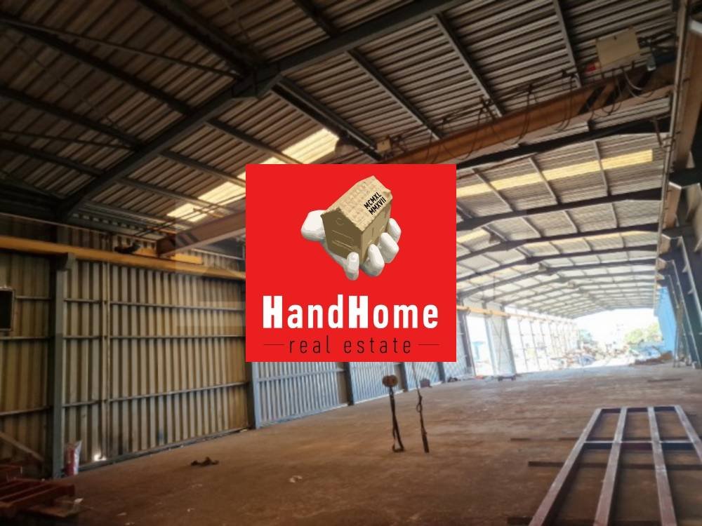 Industrial space 4,392 m² for sale