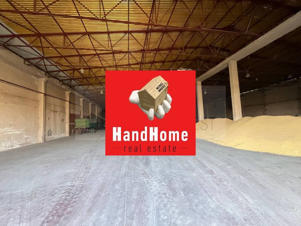 Industrial space 28,461 m² for sale