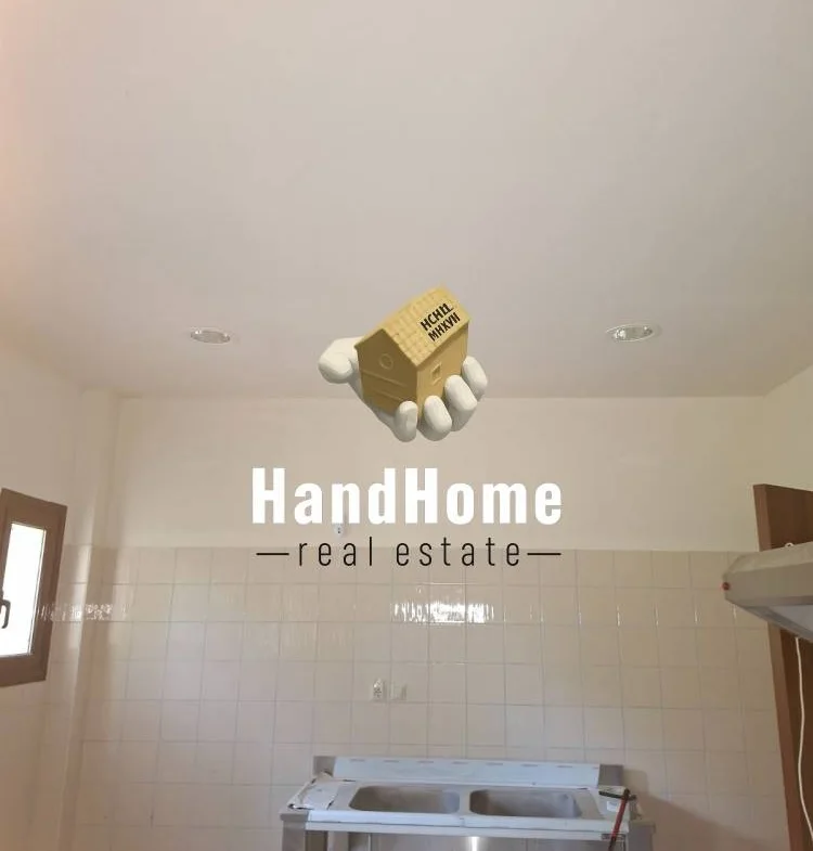 Κτίριο επαγγελματικών χώρων 339 m² προς πώληση
